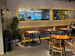 -三勾JJJ Burger&Coffee(梅溪湖店)