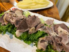 -小椒羊.羊肉粉 龙虾 羊肉串(新地旗舰店)