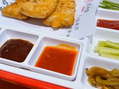 -肘子酥·天津菜·特色捞面(德云社店)