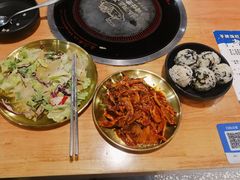 -肥肥虾庄·金牌油焖大虾(杨园滨江时代walk店)