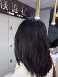 -镁连社·美联社