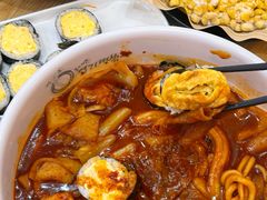 -火鸡爪东大门猎奇炒年糕