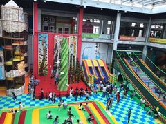 -蒙特利亲子乐园