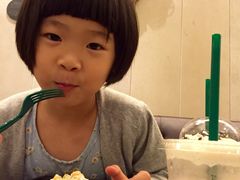 星巴克(沙面店)-星巴克臻选(广州沙面店)