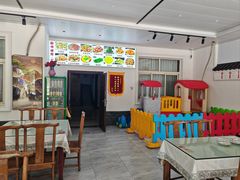 -秦扬居特色菜馆(上王村)