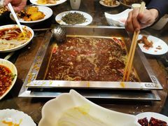 -张大胡子鱼头火锅酒楼(长益路店)