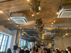 -Common Table · Brunch & Coffee