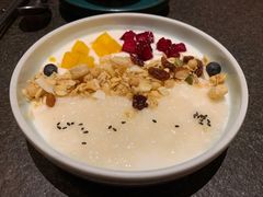 米酿坚果酸奶-丝路金桃·新疆菜(徐汇店)