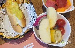 Passion Fruit Pineapple Fruit Tea