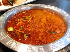 -老成都卿掌柜厕所串串香火锅(步行街店)