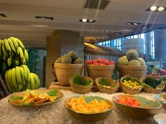自助取餐区-松山湖凯悦酒店·Café自助餐厅·周末火舞秀表演