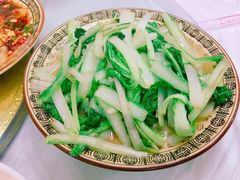 -乡土特色.冷锅鱼.牦牛肉汤锅