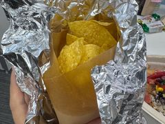 -油梨树 AVOCADO TREE(亮马桥店)