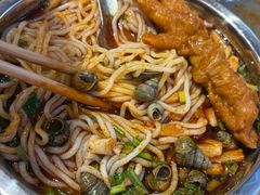 -柳州肥姨妈大骨螺蛳粉(万达中心店)