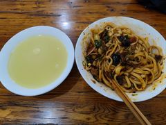 -王菊美食街·王菊面馆(总店)