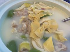 -甬妈妈湖畔里餐厅(唐山南湖旅游景区店)