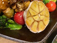 -来龙里 精致 东南亚餐室(万象城店)