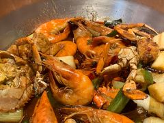 -七欣天香辣蟹火锅(闵行浦江欢乐颂店)