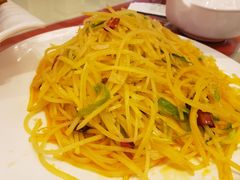 -吴记酱骨炖菜馆(西大直街店)