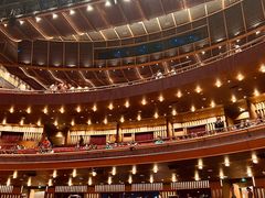 -交通银行前滩31演艺中心