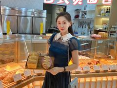 面包甜点陈列柜-木子木水日式烫面包(世界城光谷店)