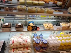 -昆明冠生园·蛋糕·面包(南强街店)