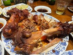 -老天桥酱肉烧饼夹肘子(天桥店)