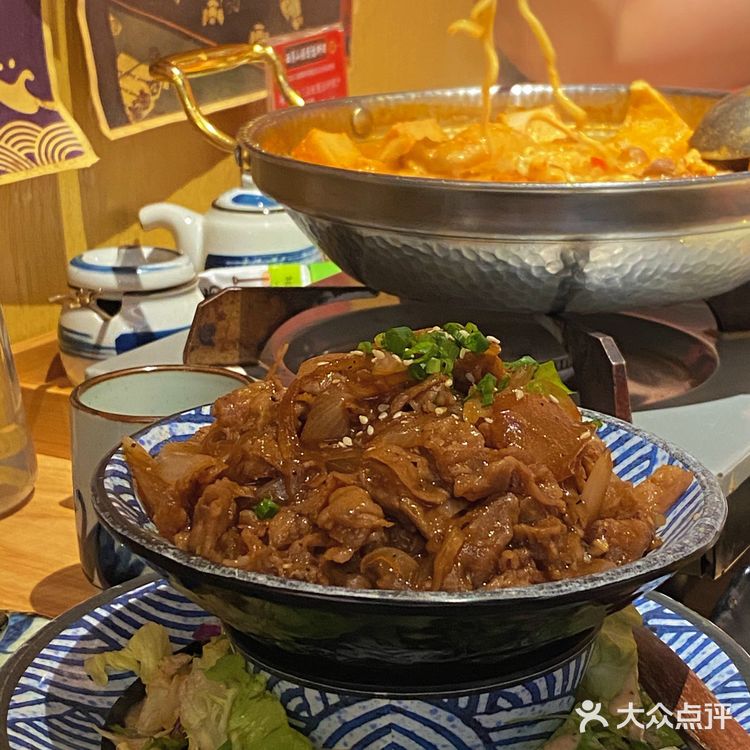 武汉探店|首家可以换装就餐体验日料!