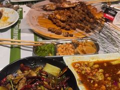 -寂寞的豆芽 烧烤酒场(丽景店)