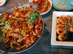 -月枫江南小馆(绿地缤纷广场店)