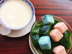 -周大娘牛乳(旧寨古村总店)
