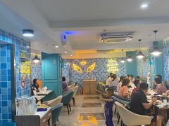 -东鑫记港式茶餐厅(南京东路店)