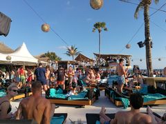-FINNS Beach Club