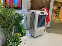 -海底捞火锅(凯德广场店)