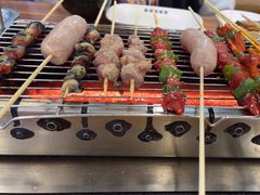 -哈尔滨小酒馆·鲜肉现穿自助烧烤(康新花园店)