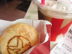 咸蛋黄流心酥饼装-肯德基(塔南店)