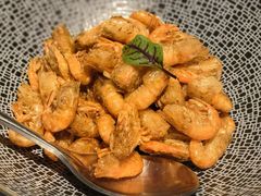 油爆小河虾-屋里厢上海菜馆