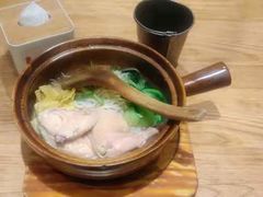-刀小蛮半只鸡过桥米线(家乐福四元桥店)