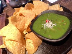 莎莎酱配玉米片-Q MEX 库迈墨西哥餐吧(三里屯店)