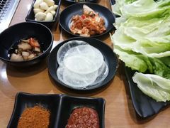 -肉甲韩国木炭烤肉(新壹街1店)