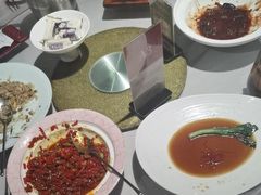 -千百味红餐厅·江西菜(绿地双子塔店)