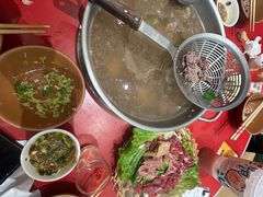 -潮汕·草根牛肉档(上海荟聚城市集市店)