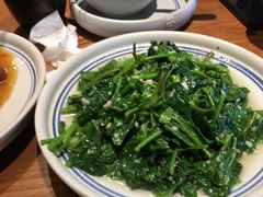 -云海肴·汽锅鸡·云南菜(天山百盛优客店)