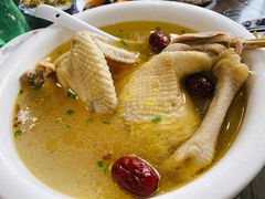 农家草鸡汤-七的湖·晚芳亭·阳澄湖农家菜·大闸蟹(莲花岛店)