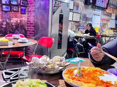 -蚝堡海鲜·威海菜·海肠捞饭·烧烤·亚洲吃蚝公司(幸福门店)