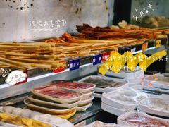 -马路边边串串香(苗栗路店)