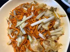 虫草花炒螺片-柳莺湖上·湖景餐厅·江南菜(西湖店)