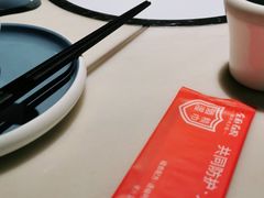 -左庭右院鲜牛肉火锅(浦江欢乐颂店)