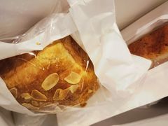 豆乳奶油瀑布包-好利来(四惠店)