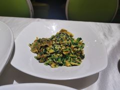 香椿煎鹅蛋-漓江又一軒·广西菜·桂林米粉(梅林店)